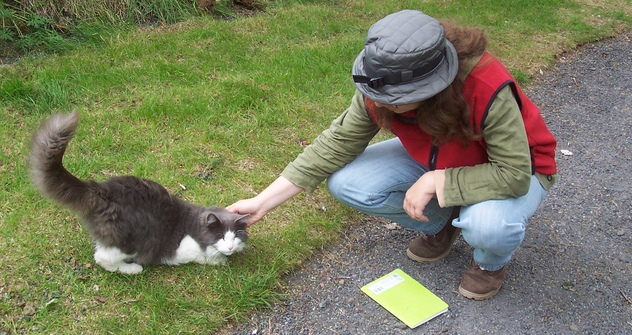 me in a cat in the elf garden in hverager�i